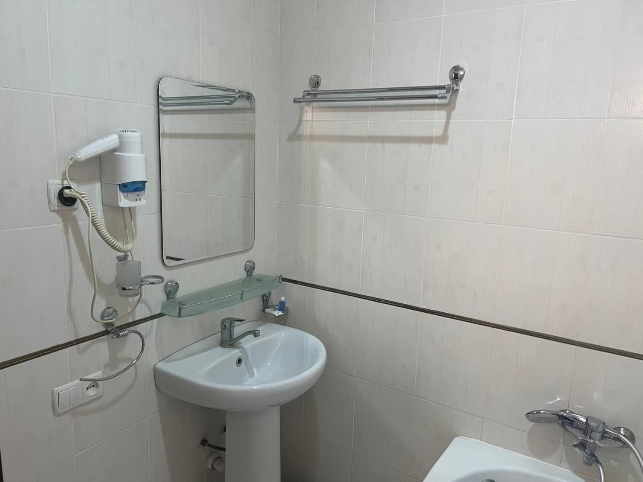 Hotel Al-Bukhory Samarkand Luaran gambar